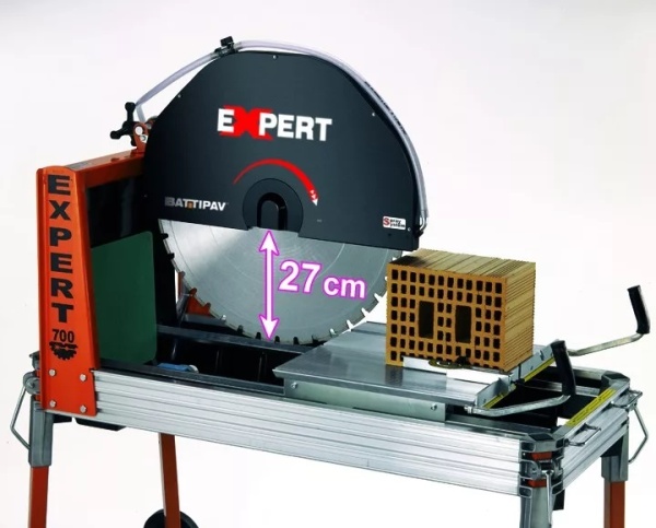 NUOVA BATTIPAV EXPERT 700