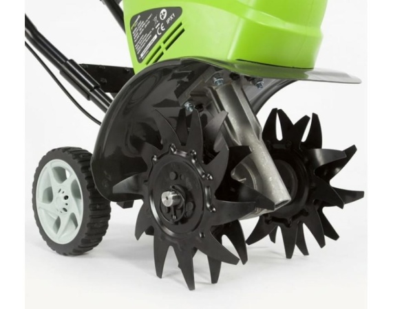 40V Greenworks G40TLK4